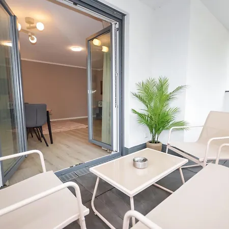 At Weinmeister - Modern & Gemuetlich Apartmán Bielefeld